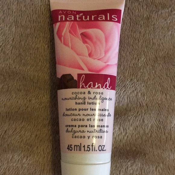 Avon Naturals Cocoa and Rose Hand and Body Lotion - Picture 4 of 5